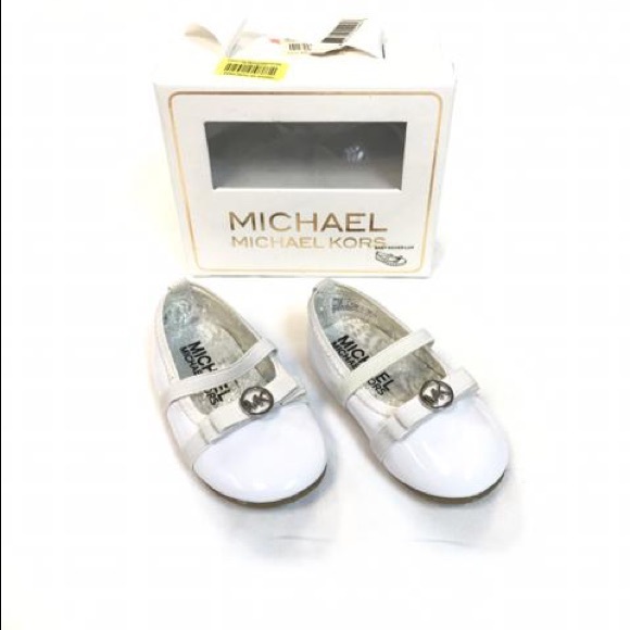 Michael Kors Other - Michael Kors Infant girl size 4 white shoes.